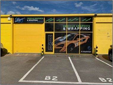 850 sq ft industrial unit. Imperial Way Croydon