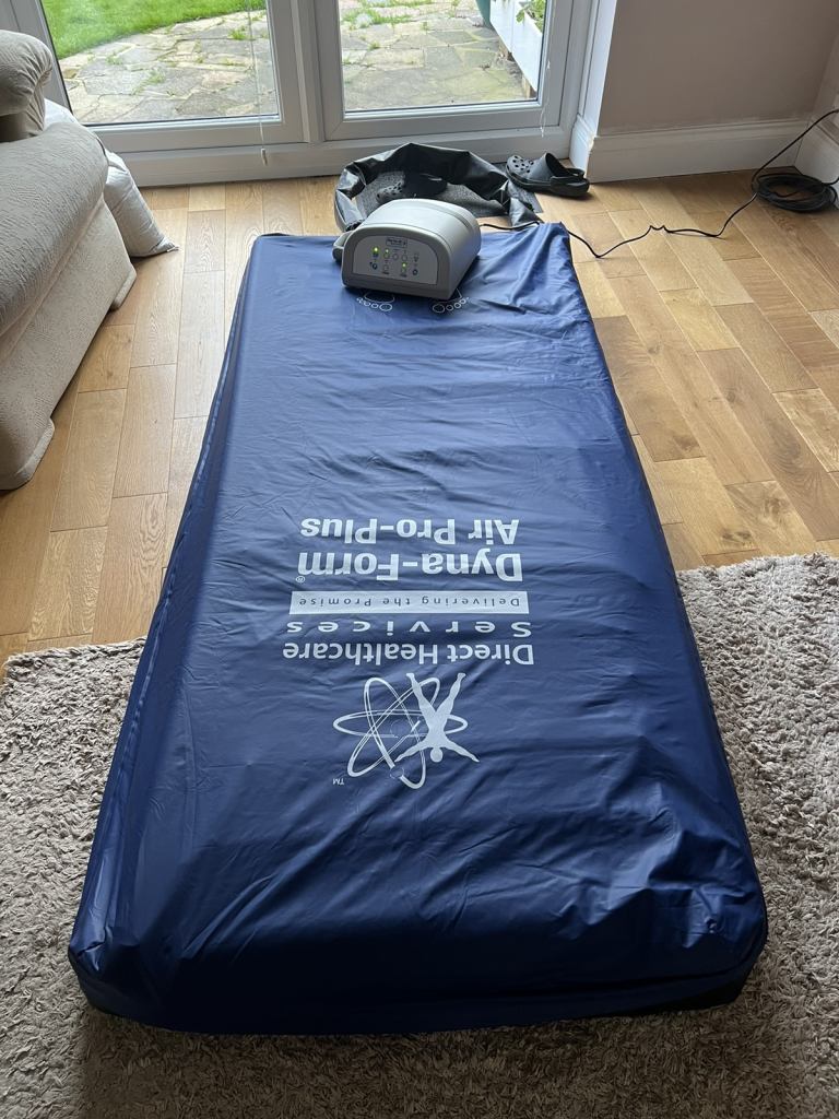 Alternating pressure mattress
