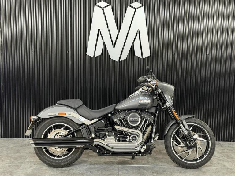 2022 Harley-Davidson Softail 1745 FLSB Sport Glide Custom Cruiser Petrol Manual
