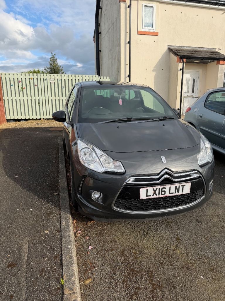 DS 3, Hatchback, 2016, Manual, 1199 (cc), 3 doors