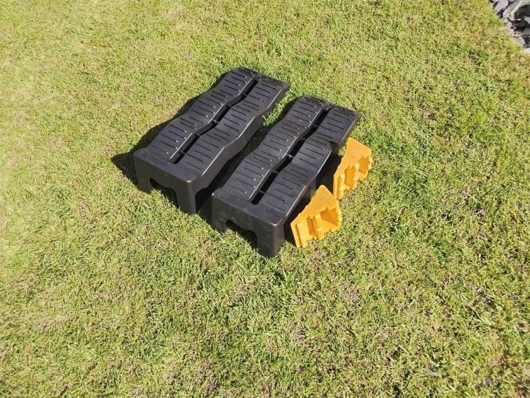 2 gadlane unused ramps 