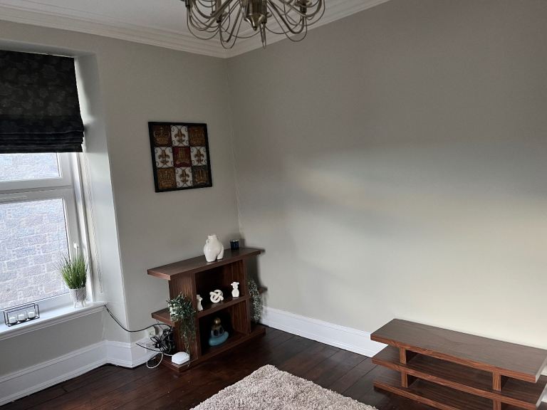 1 Bedroom Top floor flat for rent 