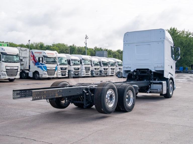 2025 DAF XG 530 6X2 26T CHASSIS CAB