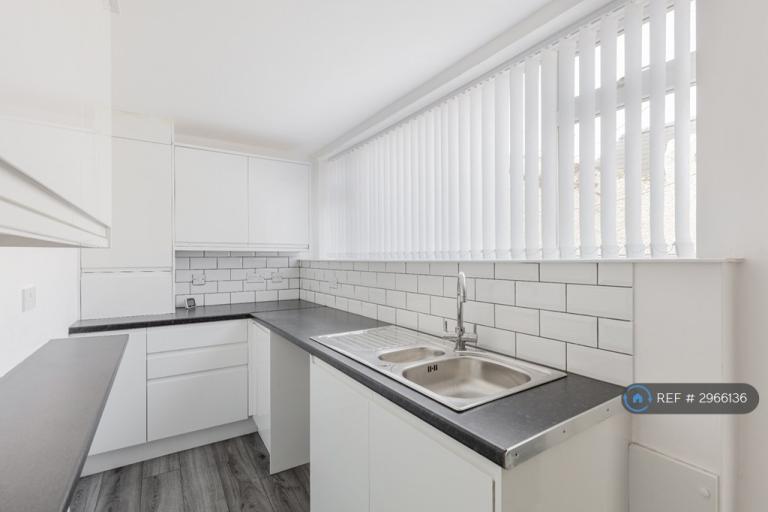 2 bedroom house in Wilson Street, Hartlepool, TS26 (2 bed) (#2966136)