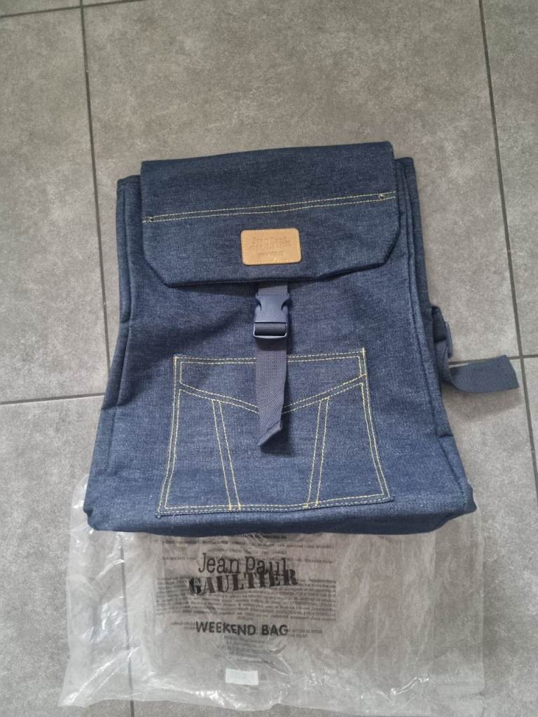 Weekend bag