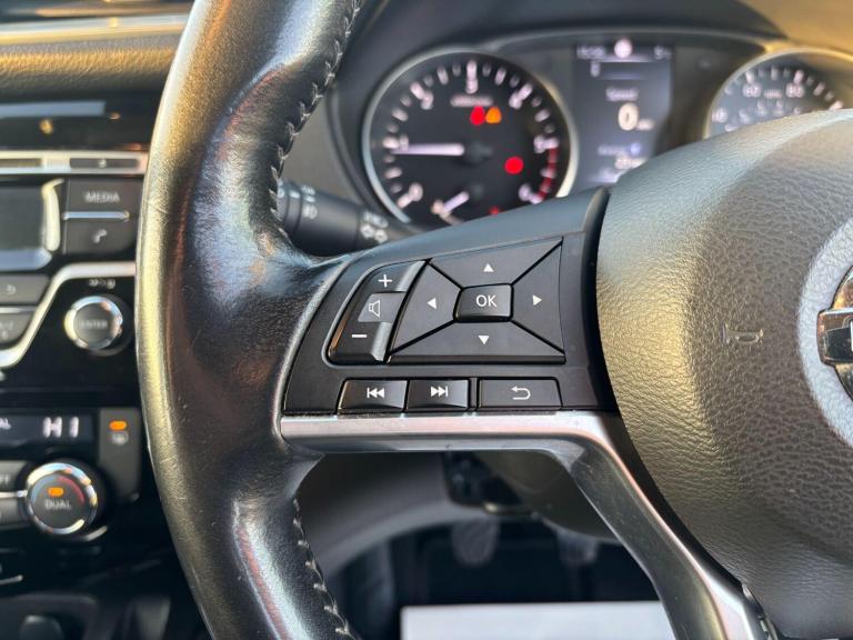 2017 Nissan Qashqai 1.5 dCi Acenta 5dr HATCHBACK DIESEL Manual