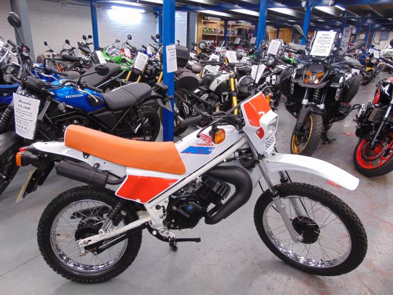 Honda MT50 S-L 50cc classic 1991 Japanese 2 stroke Moped original & immaculate 