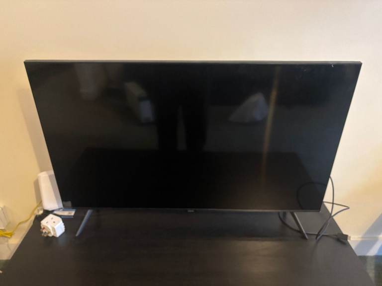 2023 Samsung 43'' 4K TV