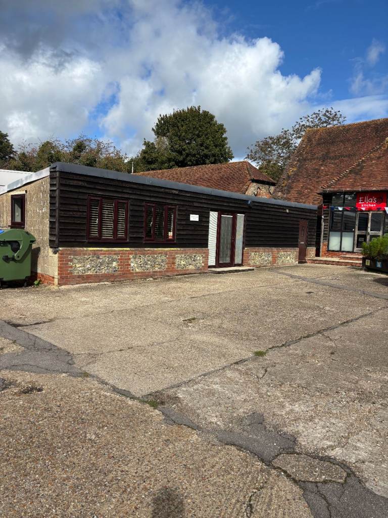 Units Available at Greys Green Business Centre NOW*