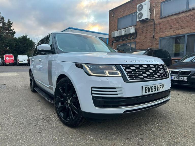 2019 Land Rover Range Rover 3.0 SD V6 Vogue Auto 4WD Euro 6 (s/s) 5dr ESTATE Diesel Automatic