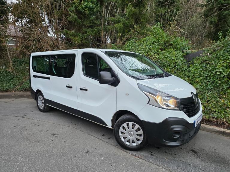 2016 RENAULT TRAFFIC 1.6 DCI ENERGY 29 BUSINESS LWB EURO6 9 SEATS MINIBUS VIVARO