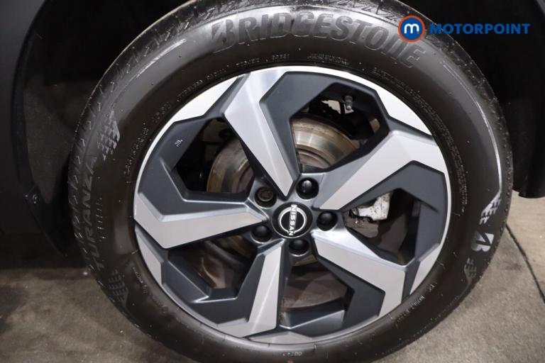 2022 Nissan Qashqai 1.3 DiG-T MH N-Connecta 5dr SUV Petrol Manual