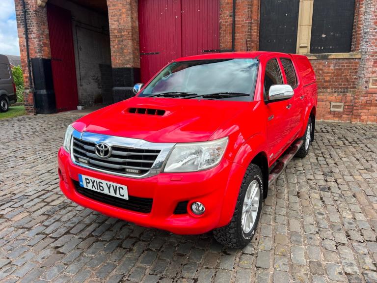 2016 Toyota Hilux Invincible D/Cab Pick Up 3.0 D-4D 4WD 171 Auto PICK UP Diesel Automatic