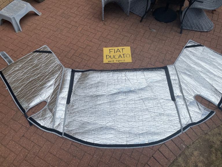 Insulated windscreen cover selling as changed from campervan to motorhome used twice  perfect 