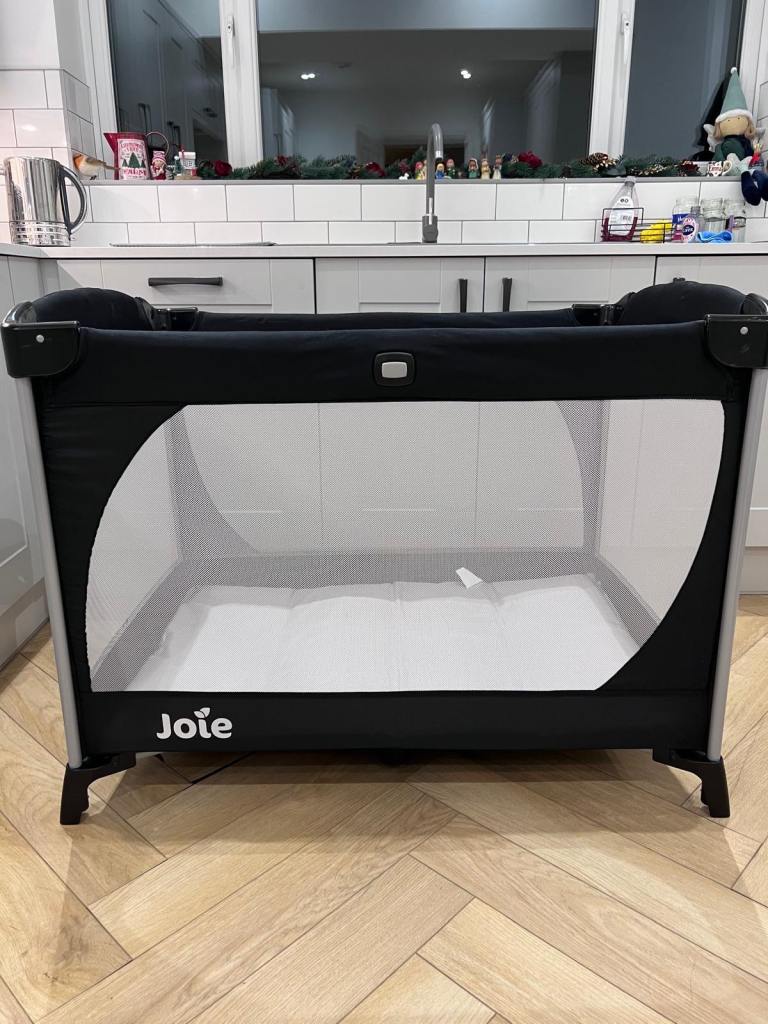 Joie Travel Cot