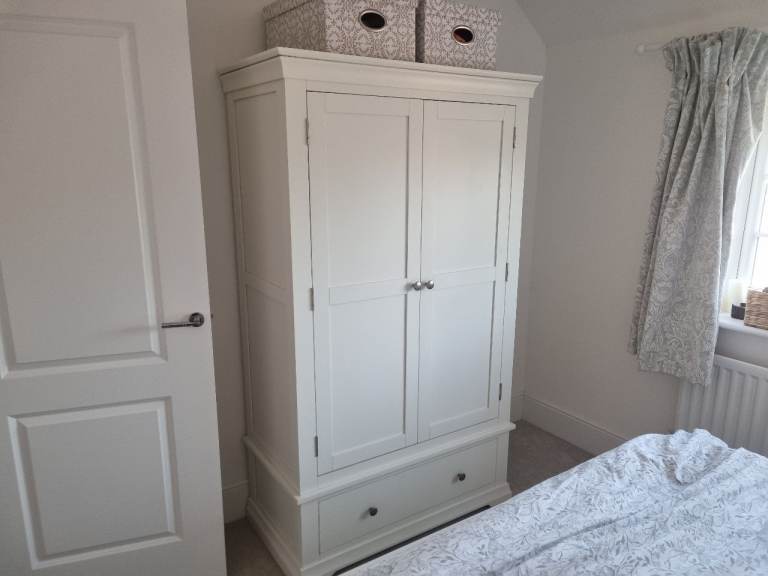 Cotswold Company Solid White Bedroom Set – Bed, Wardrobe & Bedside + Luxury Mattress