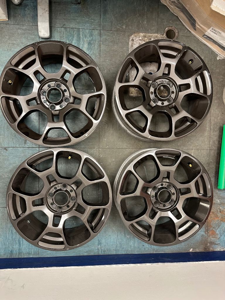 16 inch Fiat 500 alloys