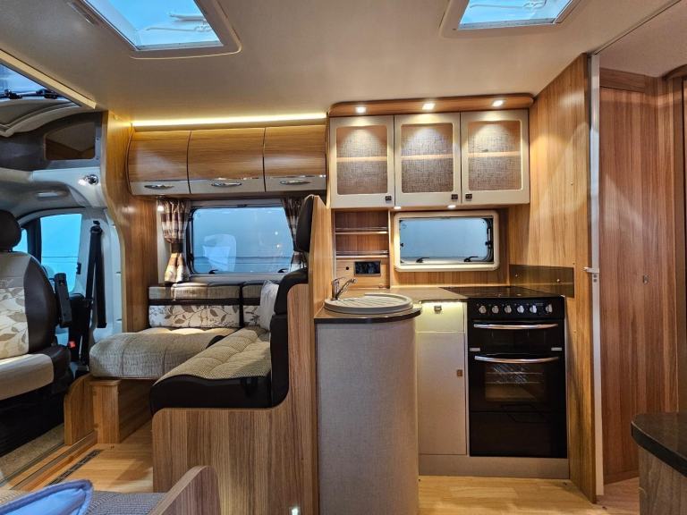 Bailey Approach 745 Autograph DIESEL MANUAL 2016