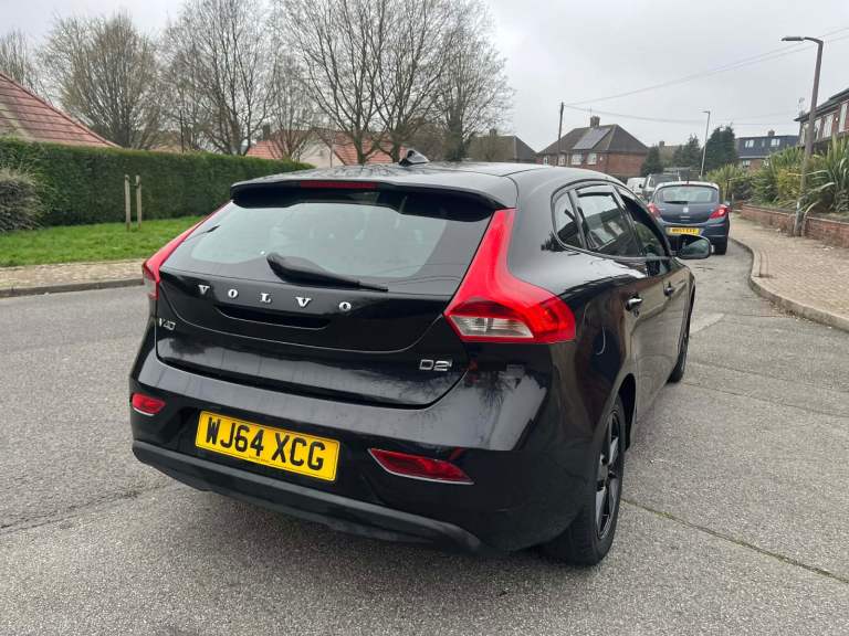 Volvo, V40, Hatchback, 2014, Manual, 1560 (cc), 5 doors