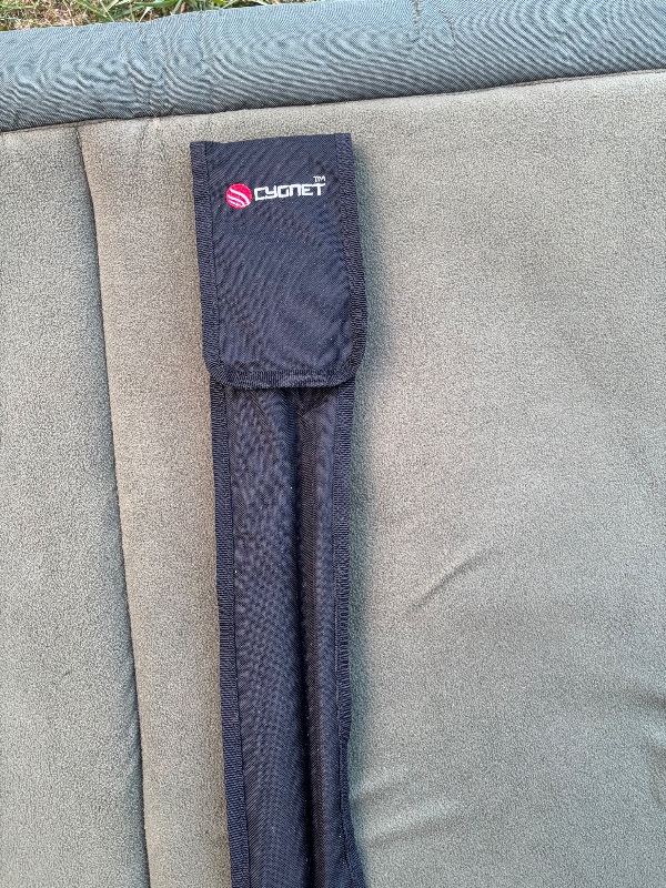 Cygnet Fishing distance sticks  in Carry Bag – Good Condition