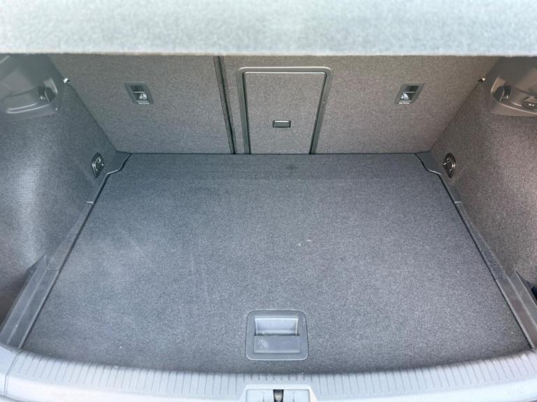  Volkswagen Golf 2.0 TSI GTI DSG Euro 6 (s/s) 5dr Petrol Automatic