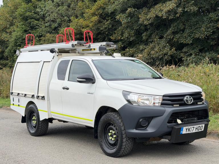 2017 TOYOTA HILUX ACTIVE D-4D SUPER CAB RAP PICK-UP 2.4 150BHP EURO 6