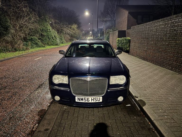Chrysler 300C Saloon 2006 3.0l diesel 