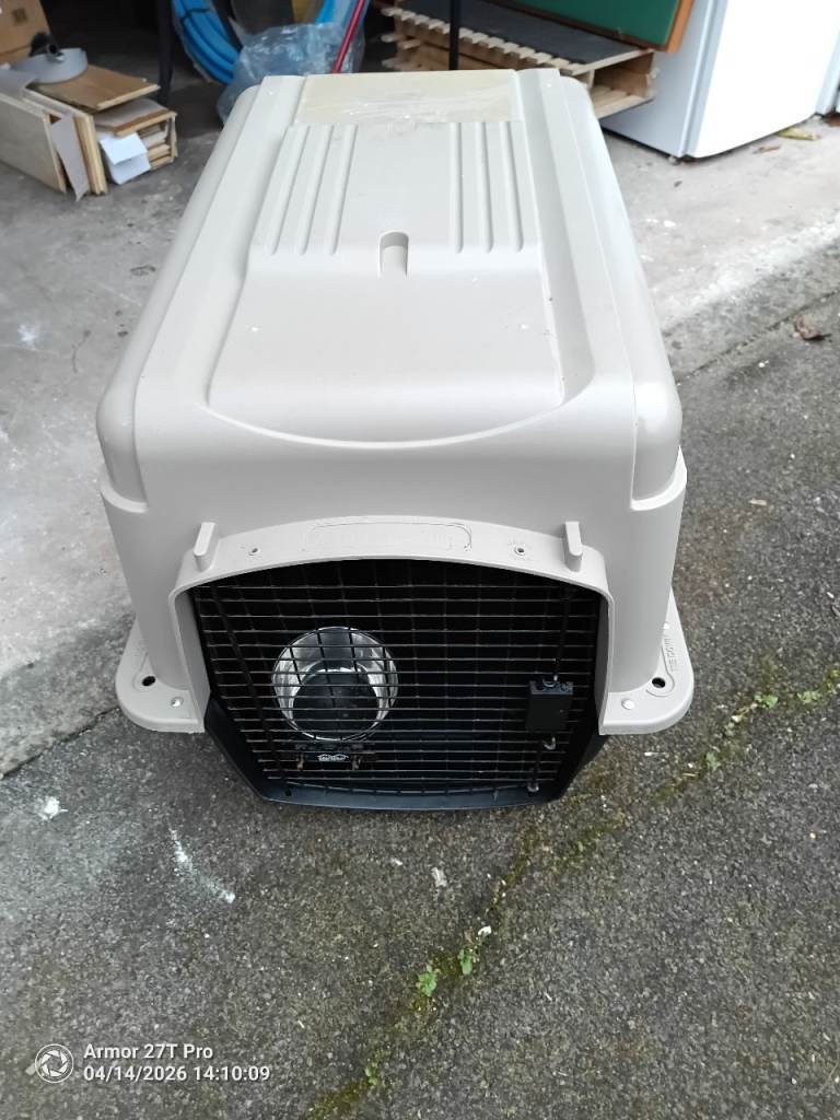 Vari Kennel Ultra - Animal Transport Carrier