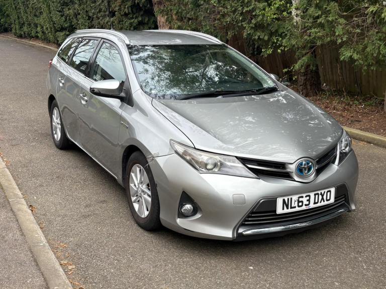 Toyota, AURIS, Estate, 2013, Other, 1798 (cc), 5 doors