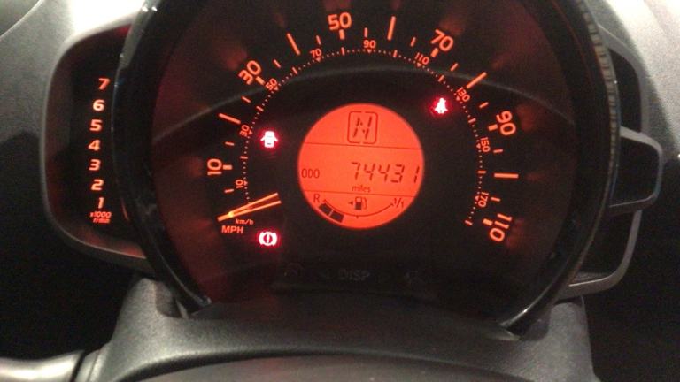 TOYOTA AYGO 1.0 VVT-i x-cite 2015