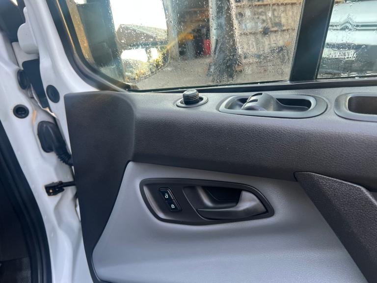 2018 Ford Transit Custom 2.0 TDCi 105ps Low Roof Van PANEL VAN Diesel Manual