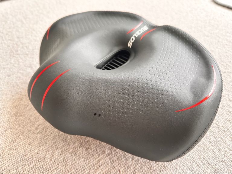 Girls Black Bike Saddle –  New