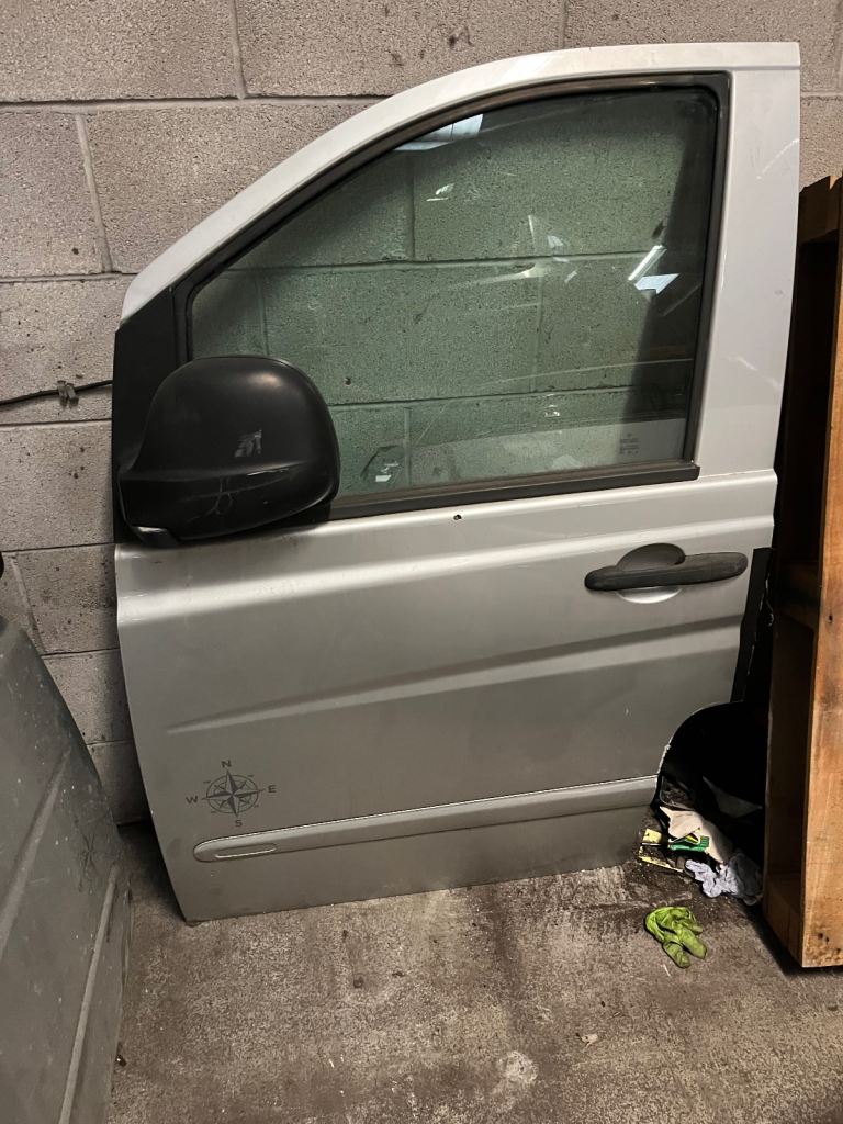 Mercedes Vito door silver