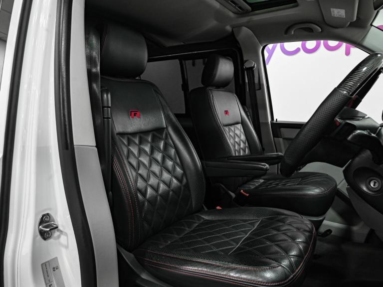 2018 Volkswagen Transporter 2.0 BiTDI BMT 204 Highline Kombi Van 4MOTION DSG WINDOW VAN DIESEL Au...