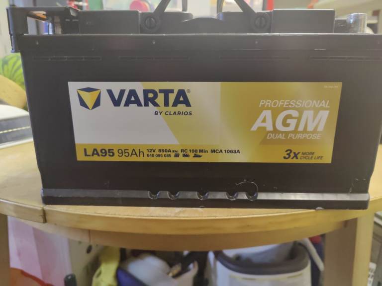 Varta LA95 Professional Dual Purpose AGM Leisure Battery 12V 95Ah - BRAND NEW