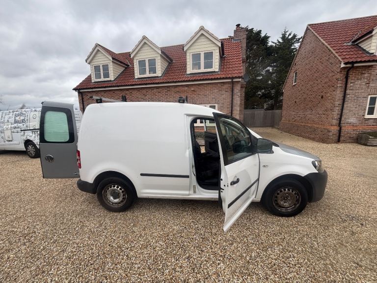 Volkswagen, CADDY, Panel Van, 2013, Manual, 1598 (cc)