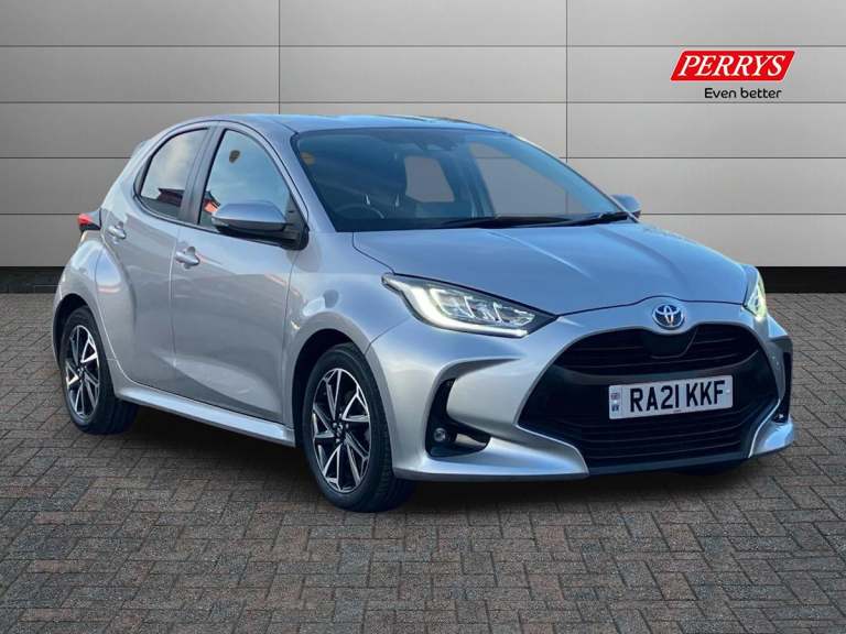 2021 Toyota Yaris 1.5 Hybrid Design 5dr CVT Hatchback PETROL/ELECTRIC Automatic