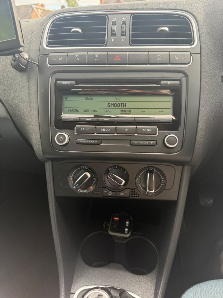 Volkswagen, POLO, Hatchback, 2010, Manual, 1199 (cc), 3 doors
