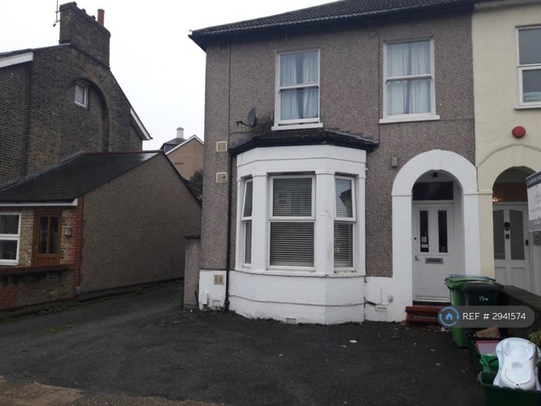 1 bedroom flat in Palace Grove, Bromley, BR1 (1 bed) (#2941574)