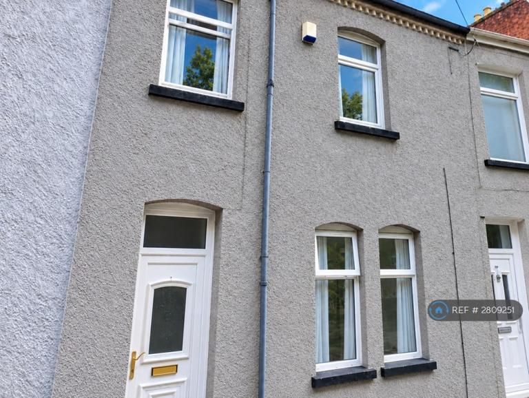 3 bedroom house in Power St, Newport, NP20 (3 bed) (#2809251)