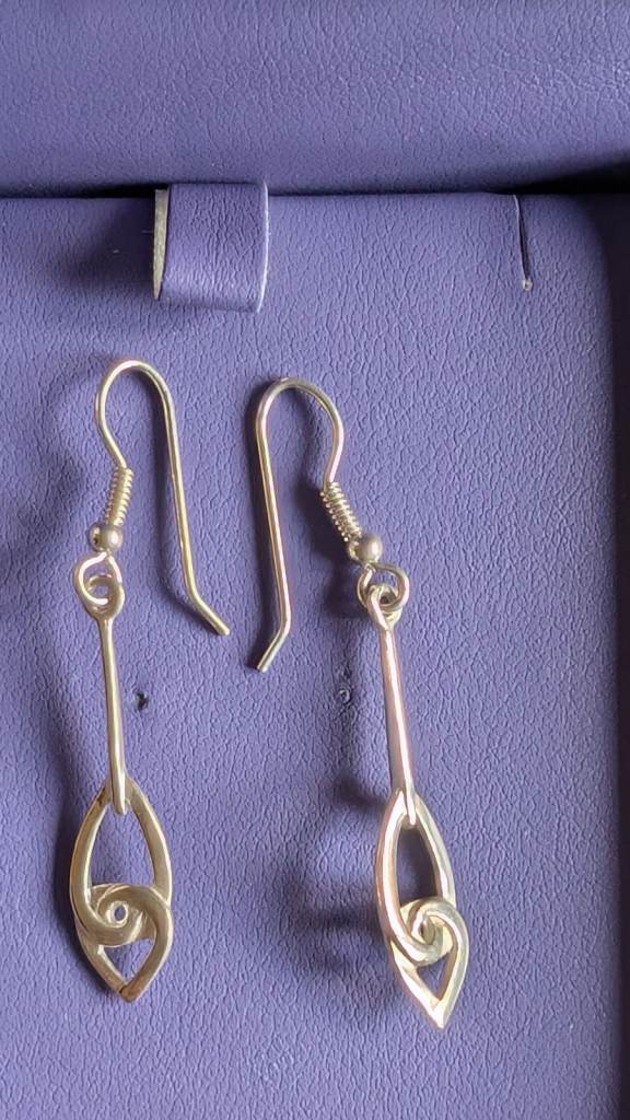 Vintage Silver heart earrings 