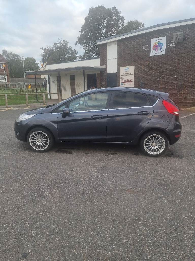 Ford, FIESTA, Hatchback, 2009, Manual, 1388 (cc), 5 doors
