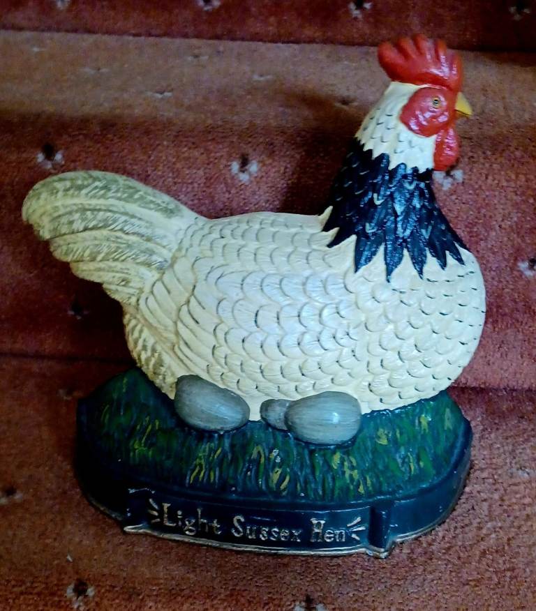 Little Sussex Hen Doorstop | in Gillingham, Kent | Gumtree