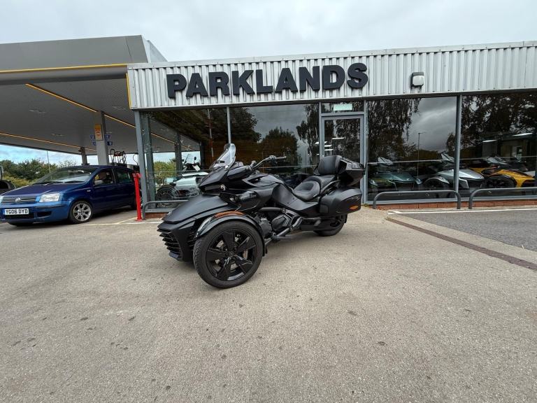 2022 Can-Am Spyder F3 Limited 1330cc 6 speed semi automatic trike
