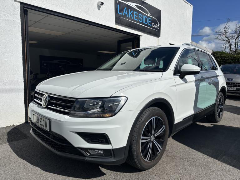 VOLKSWAGEN TIGUAN 1.4 TSI SE Navigation White Manual Petrol 2018