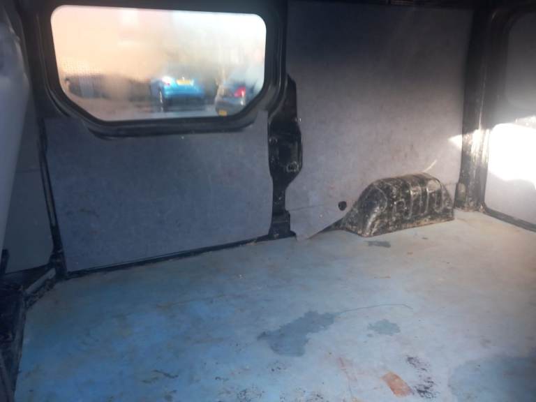 Vauxhall, VIVARO, LWB diesel 