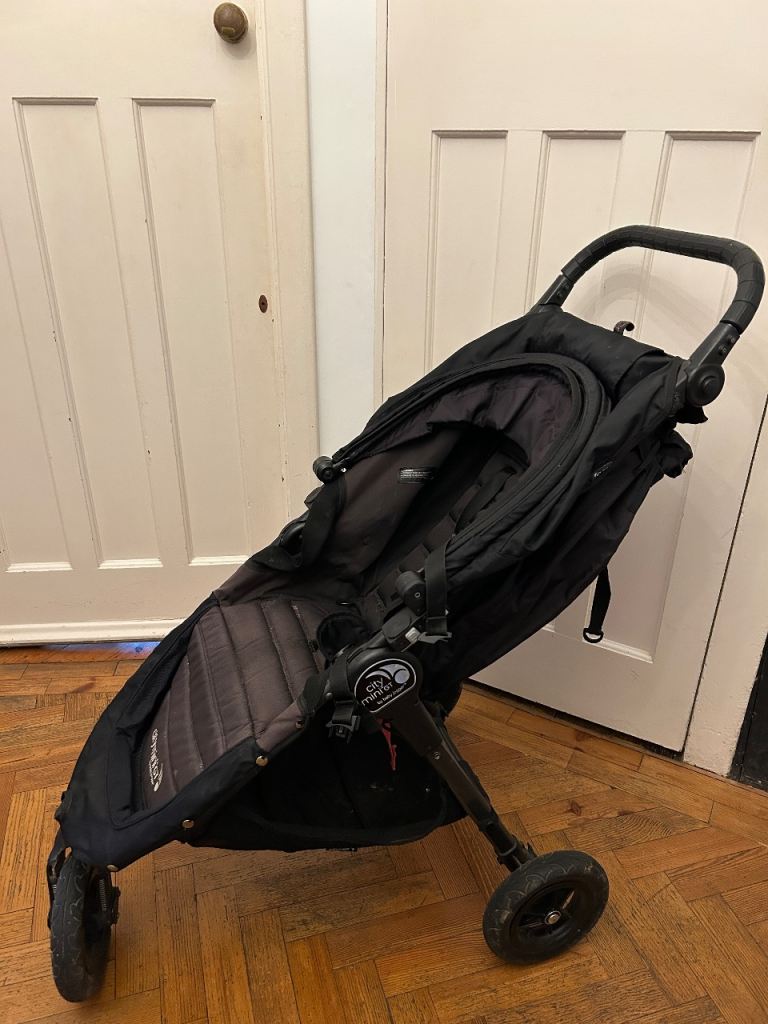 Baby Jogger City Mini GT Pushchair for toddlers and Children.