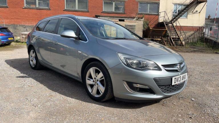2013 Vauxhall Astra 1.6i 16V SRi 5dr ESTATE PETROL Manual