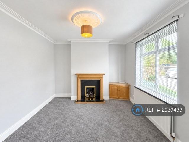 2 bedroom house in Hay Green Lane, Barnsley, S70 (2 bed) (#2939466)