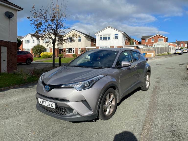 Toyota, C-HR, Hatchback, 2017, Other, 1798 (cc), 5 doors